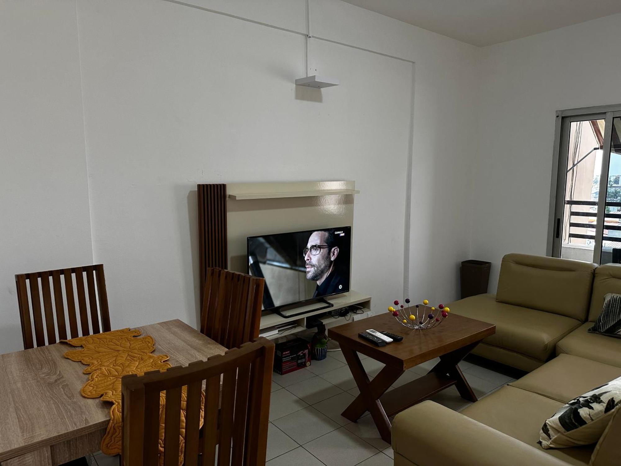 Living 1Bed -Spacious Fully Equipped - Lively Area Apartment Abidjan Luaran gambar